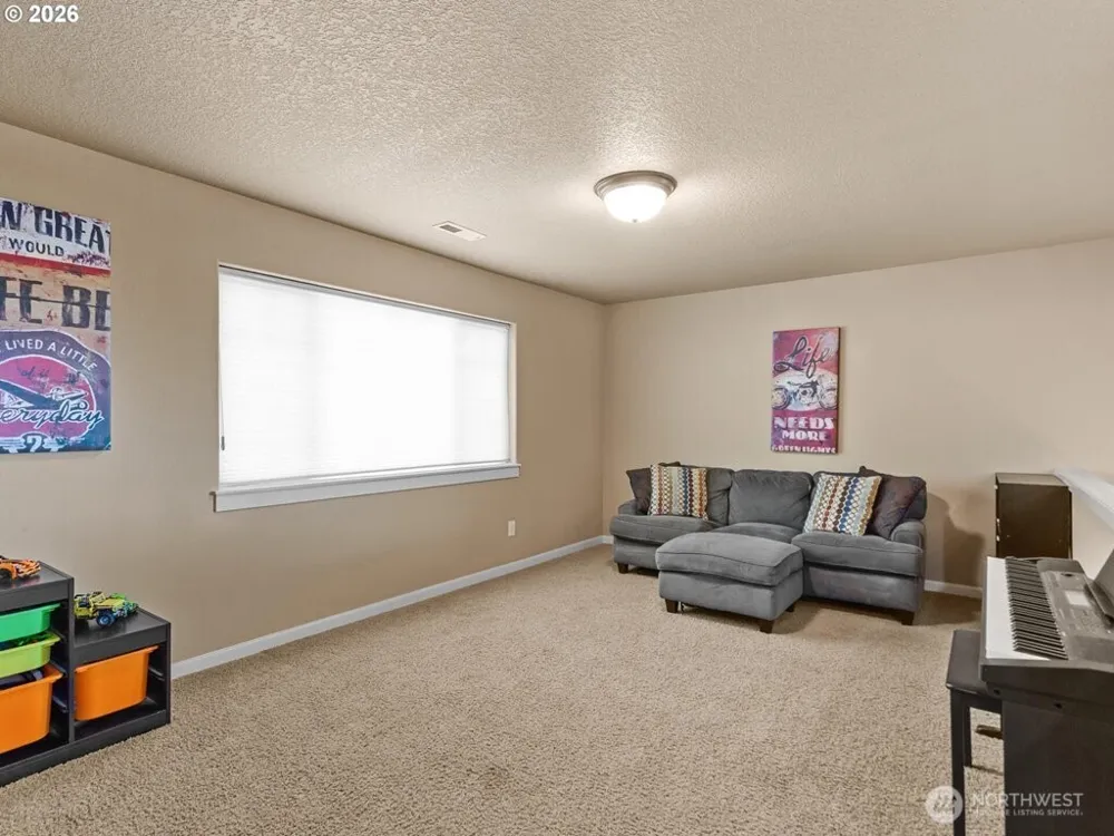 2746 NW Kent Street Camas, WA 98607