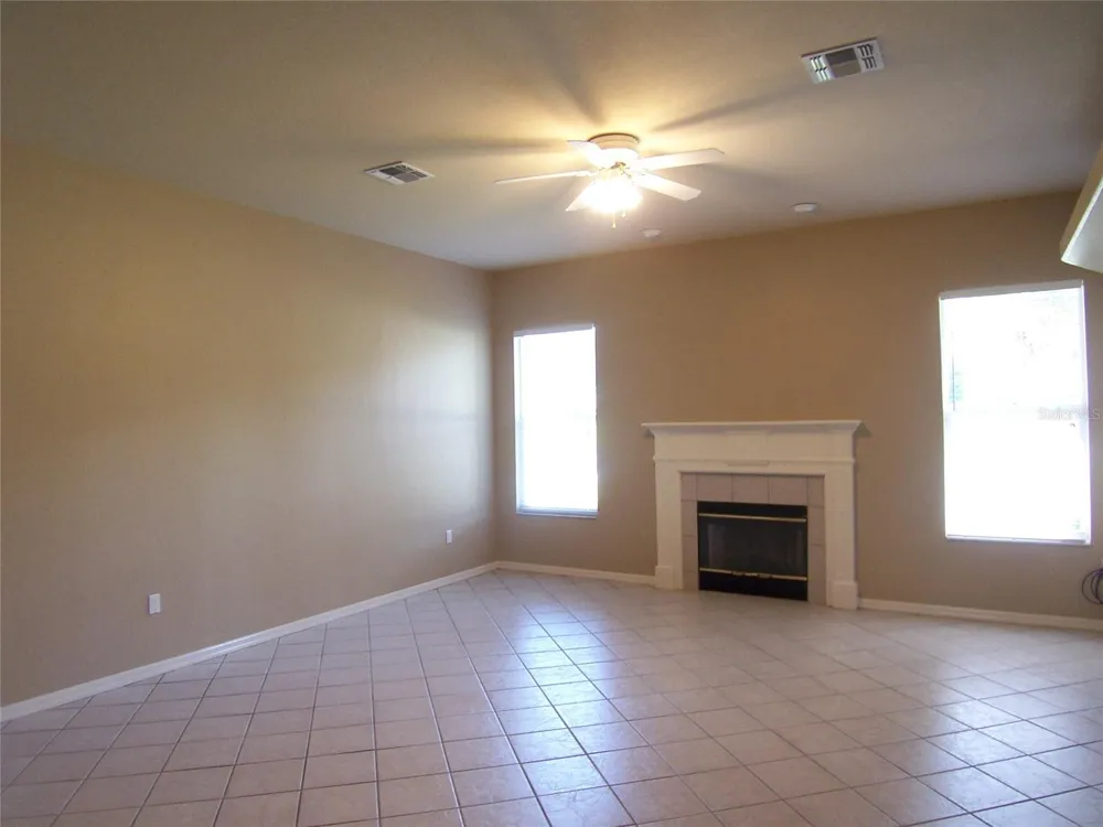 5435 SUMMERLAND HILLS DRIVE Lakeland, FL 33812