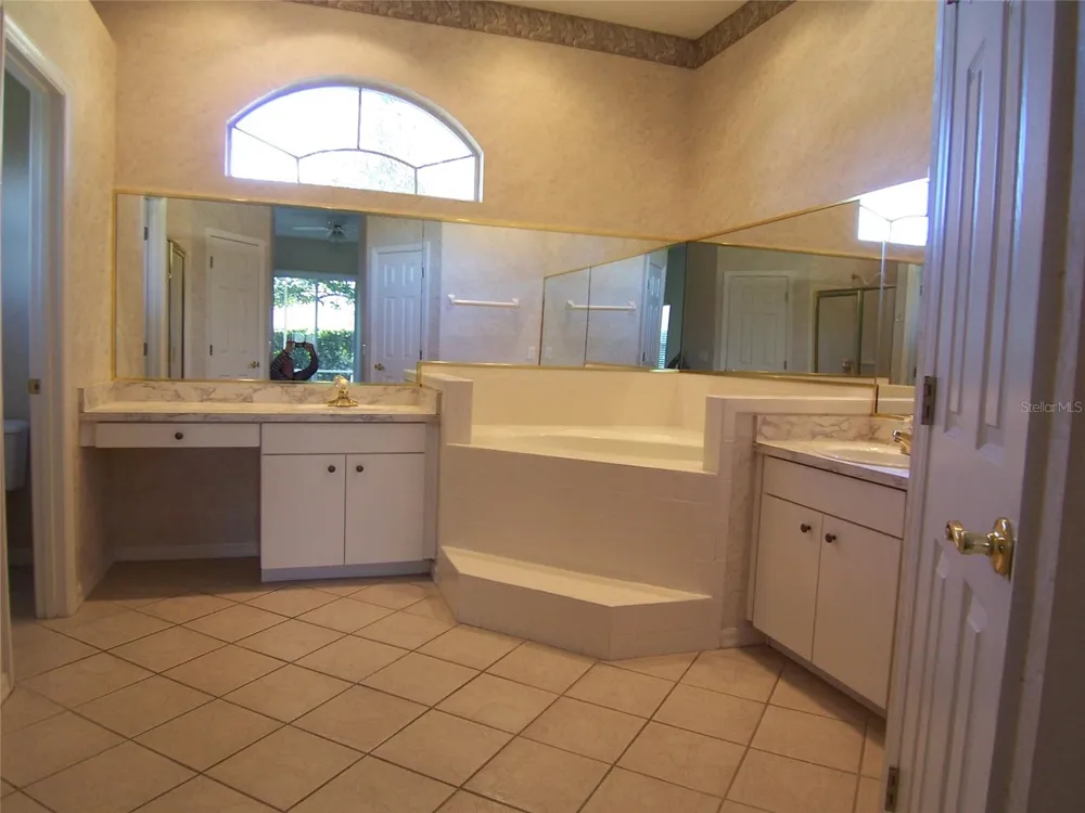 5435 SUMMERLAND HILLS DRIVE Lakeland, FL 33812
