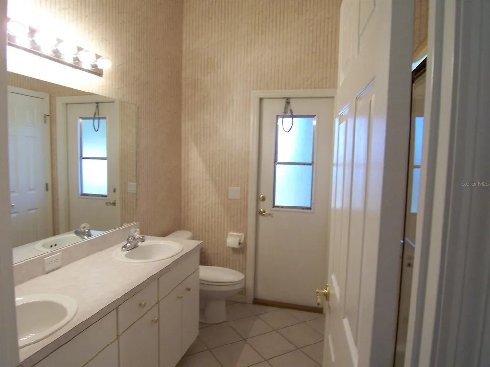 5435 SUMMERLAND HILLS DRIVE Lakeland, FL 33812