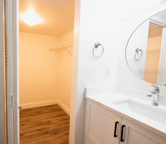 7401 BAY ISLAND DRIVE S #237 South Pasadena, FL 33707
