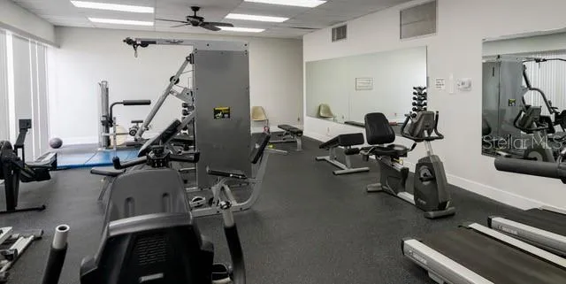 7401 BAY ISLAND DRIVE S #237 South Pasadena, FL 33707