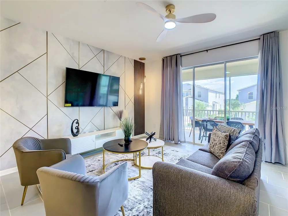 8853 CABOT CLIFFS DRIVE #104 Davenport, FL 33896