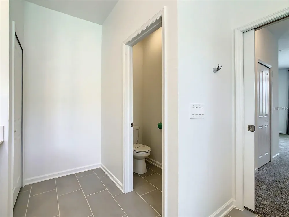 8853 CABOT CLIFFS DRIVE #104 Davenport, FL 33896