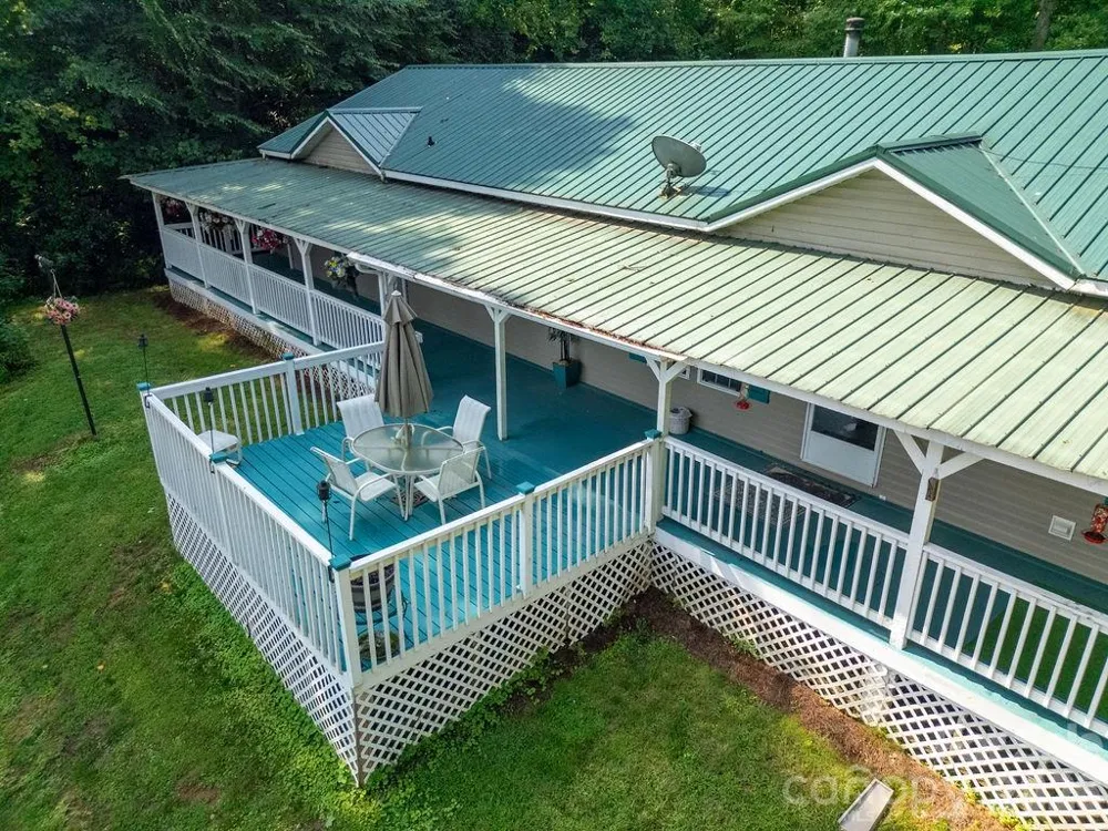 98 New Sorrells Estate Brevard, NC 28712