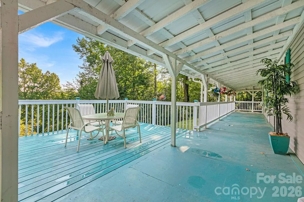 98 New Sorrells Estate Brevard, NC 28712