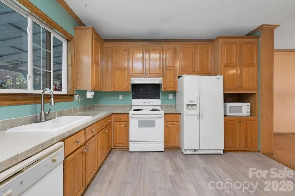 98 New Sorrells Estate Brevard, NC 28712