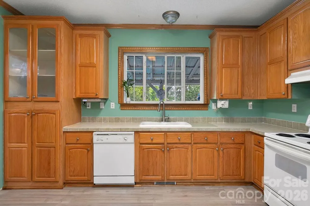 98 New Sorrells Estate Brevard, NC 28712