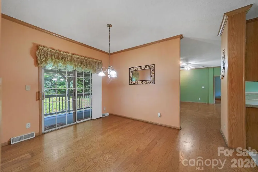 98 New Sorrells Estate Brevard, NC 28712