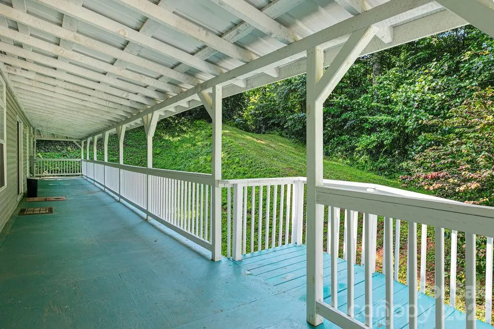 98 New Sorrells Estate Brevard, NC 28712