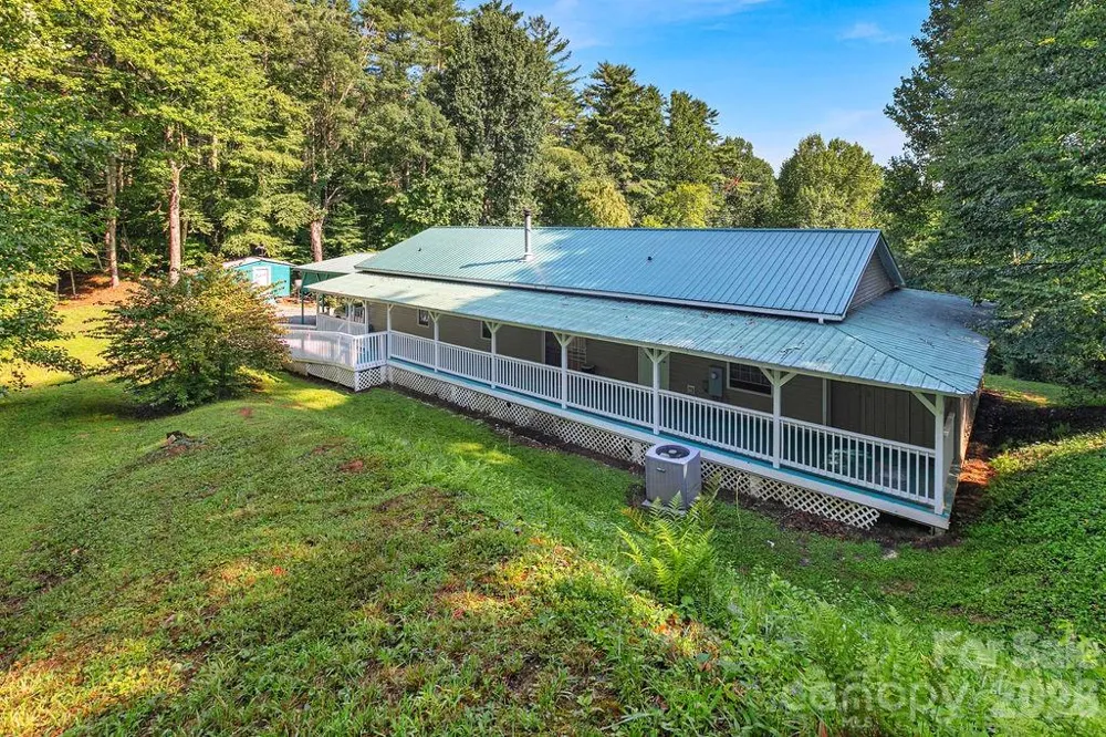 98 New Sorrells Estate Brevard, NC 28712