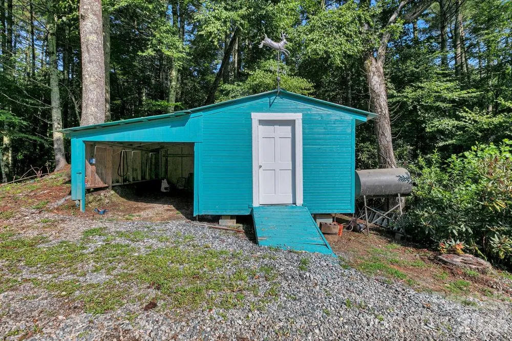 98 New Sorrells Estate Brevard, NC 28712