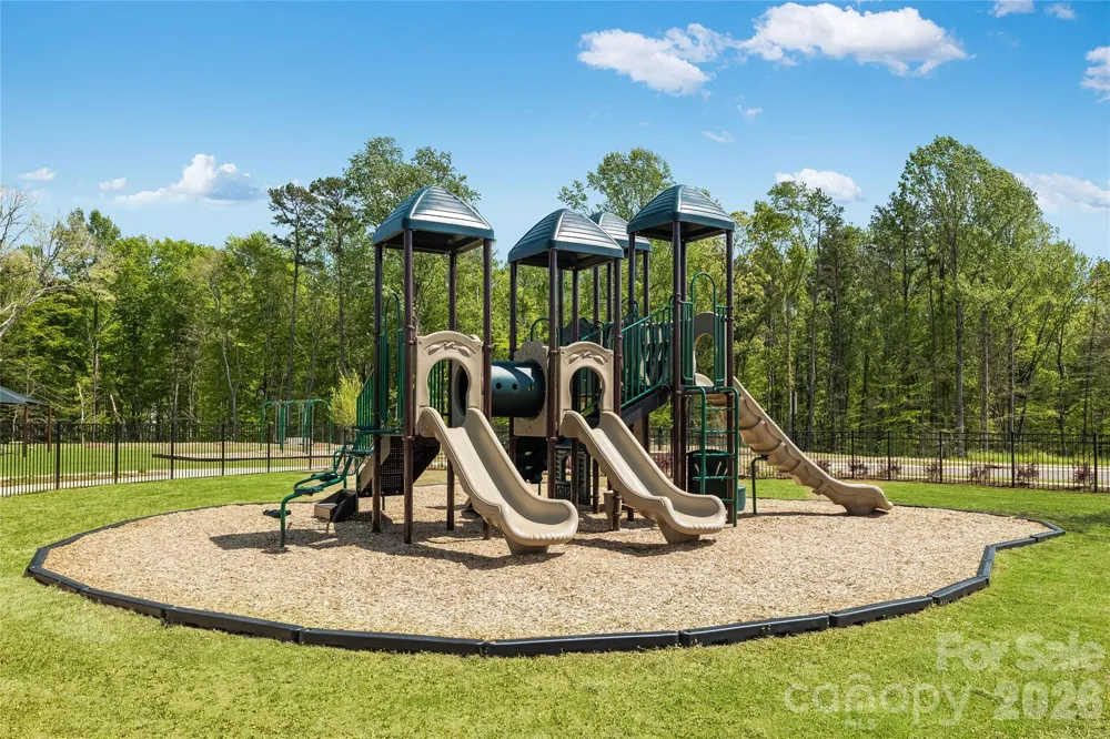 1860 Broom Maker Drive #162 Bessemer City, NC 28016