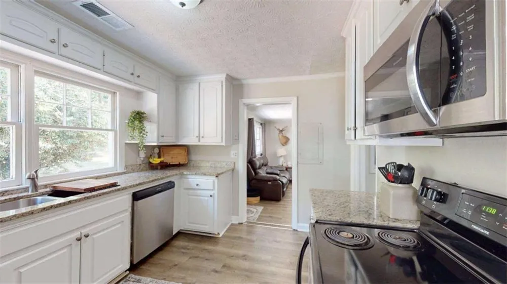 186 S Forest Avenue S Social Circle, GA 30025