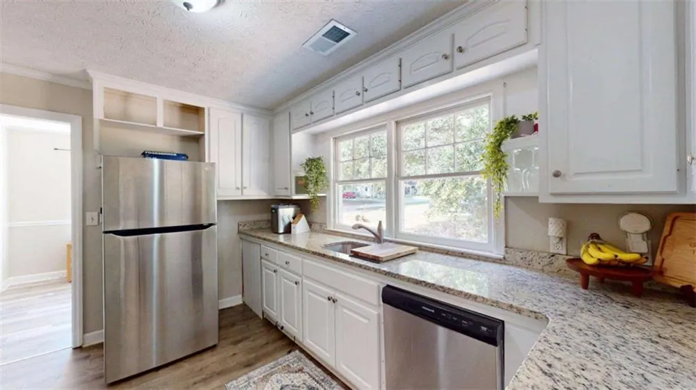 186 S Forest Avenue S Social Circle, GA 30025