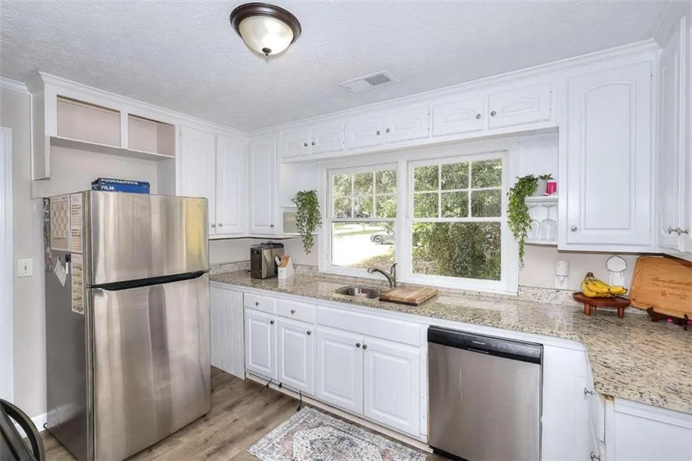 186 S Forest Avenue S Social Circle, GA 30025