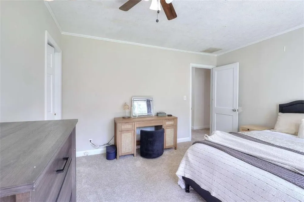 186 S Forest Avenue S Social Circle, GA 30025