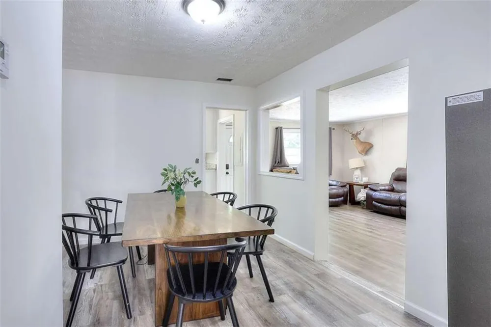 186 S Forest Avenue S Social Circle, GA 30025