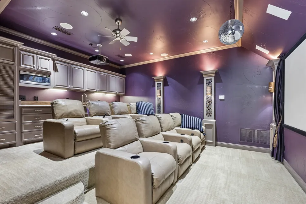 2404 Hollow Hill Lane Lewisville, TX 75056