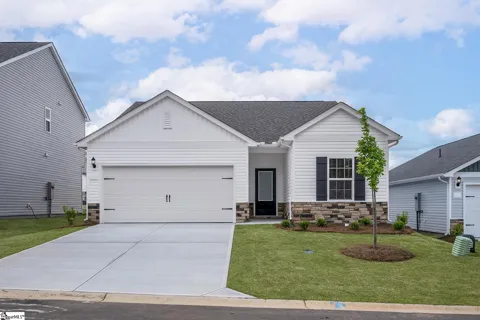 1085 Mossy Oak Drive