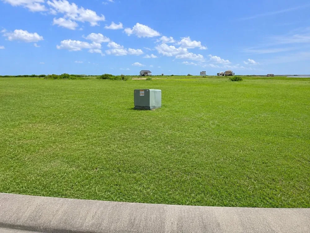 3433 Chateau Way Palacios, TX 77465