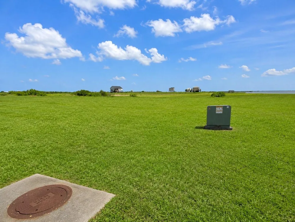 3433 Chateau Way Palacios, TX 77465