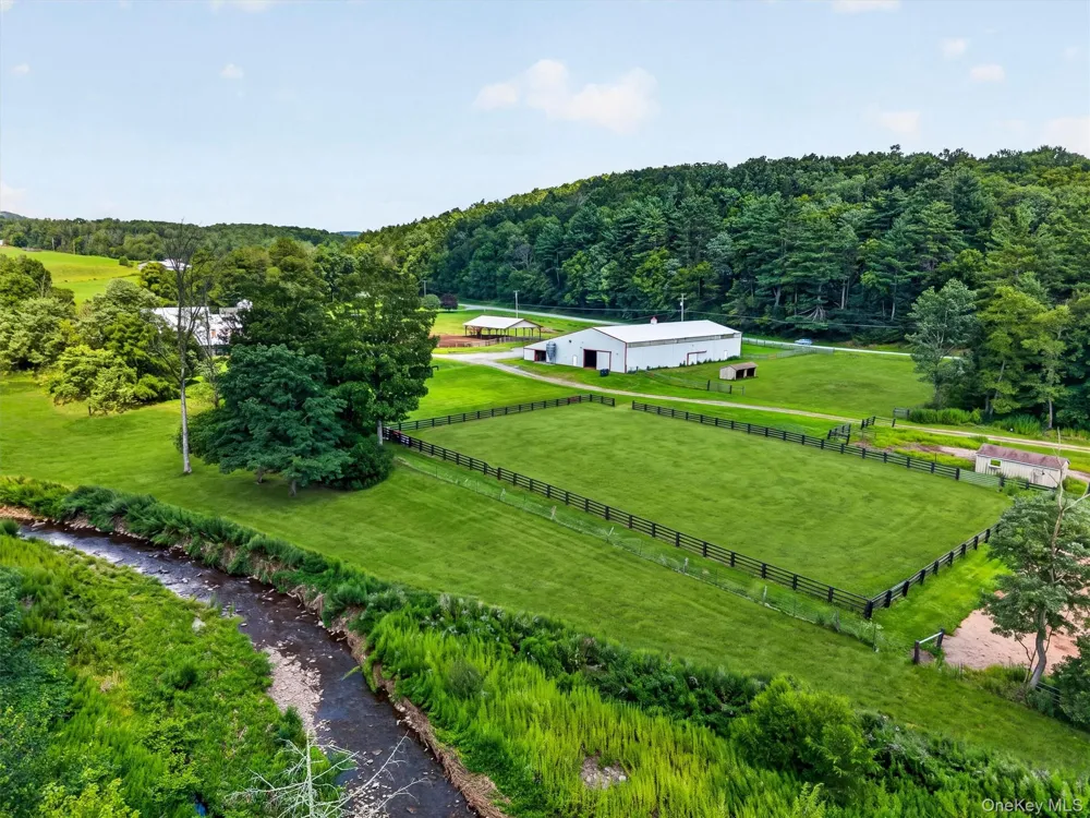 139 Callicoon Center Road Jeffersonville, NY 12748
