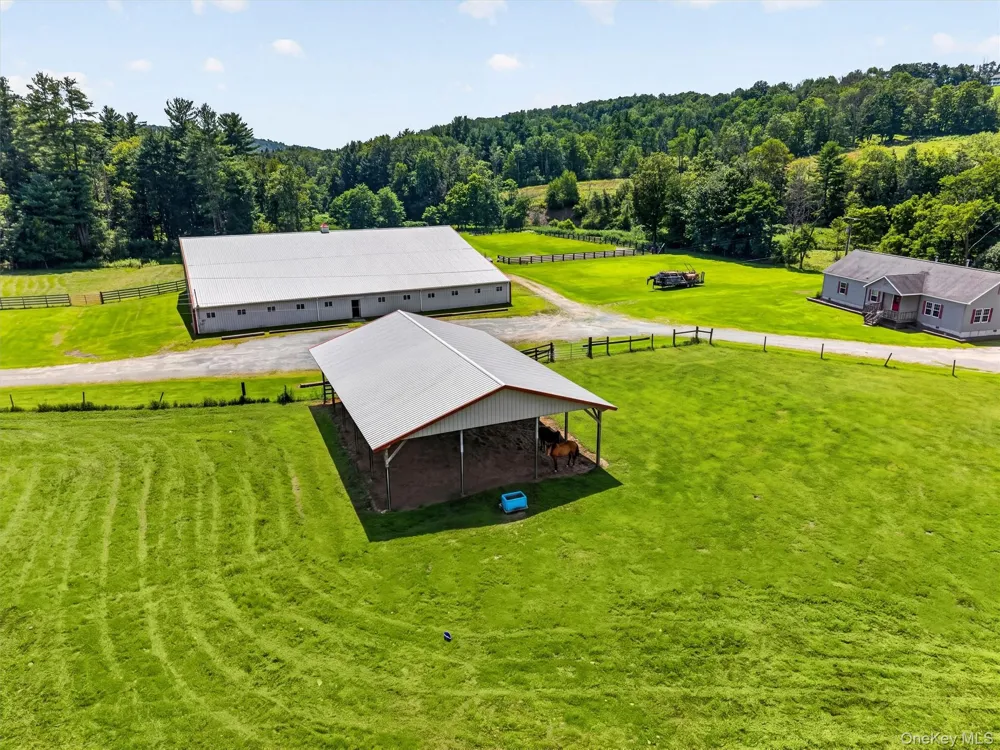 139 Callicoon Center Road Jeffersonville, NY 12748