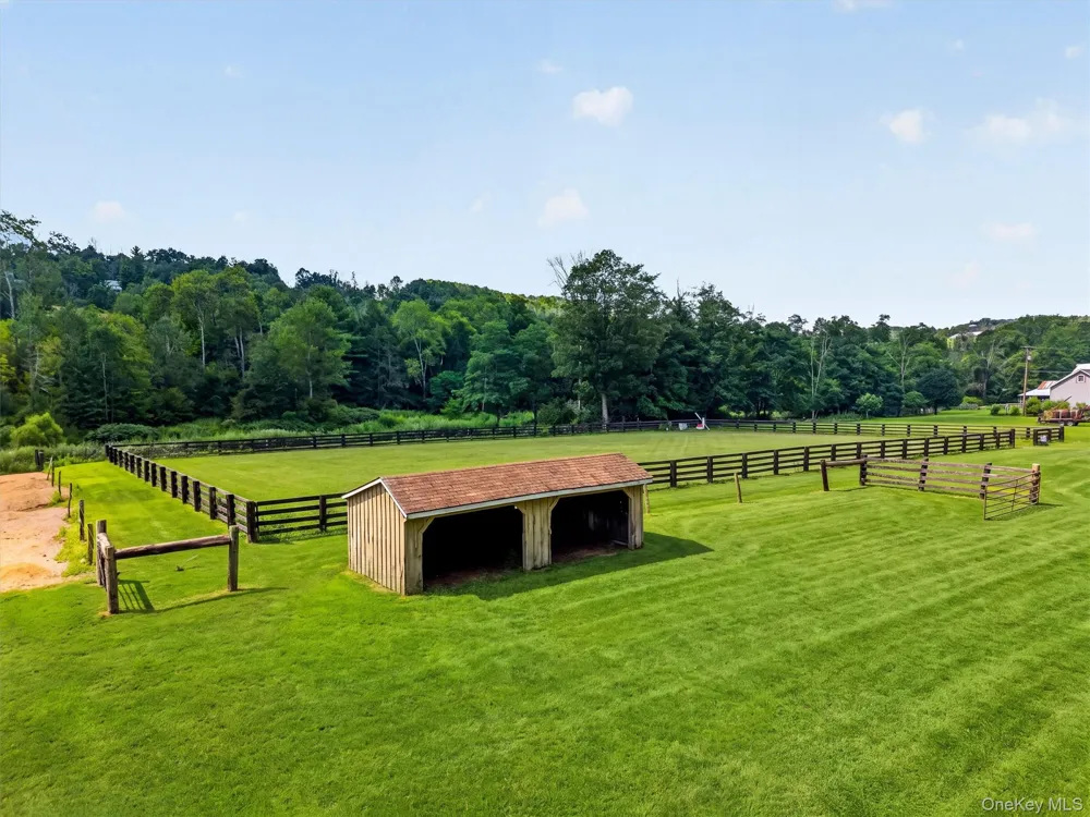 139 Callicoon Center Road Jeffersonville, NY 12748