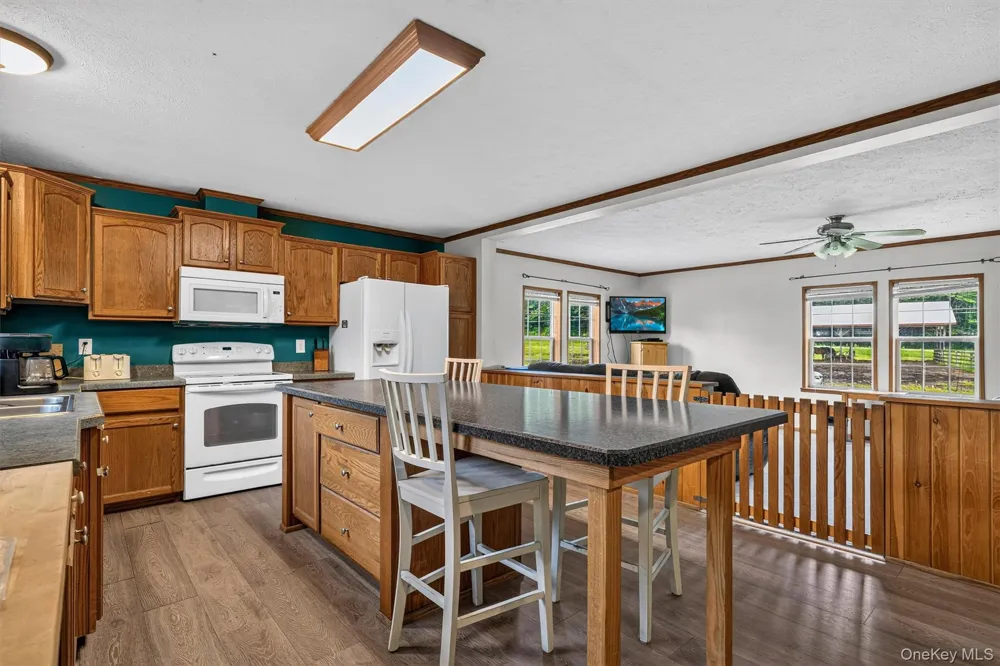139 Callicoon Center Road Jeffersonville, NY 12748
