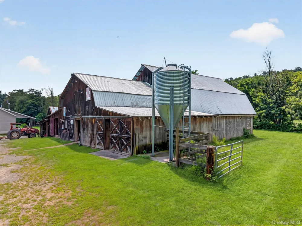 139 Callicoon Center Road Jeffersonville, NY 12748