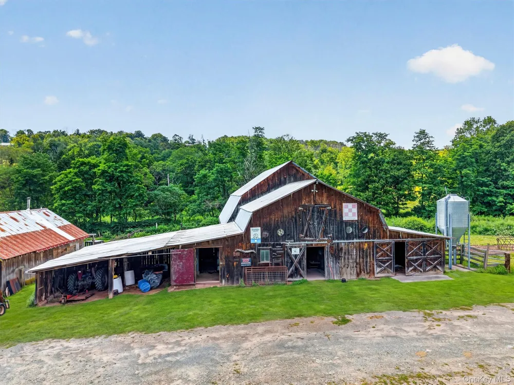 139 Callicoon Center Road Jeffersonville, NY 12748