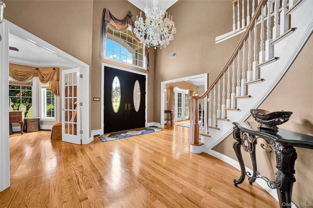 12 Stone Meadow Lane Suffern, NY 10901