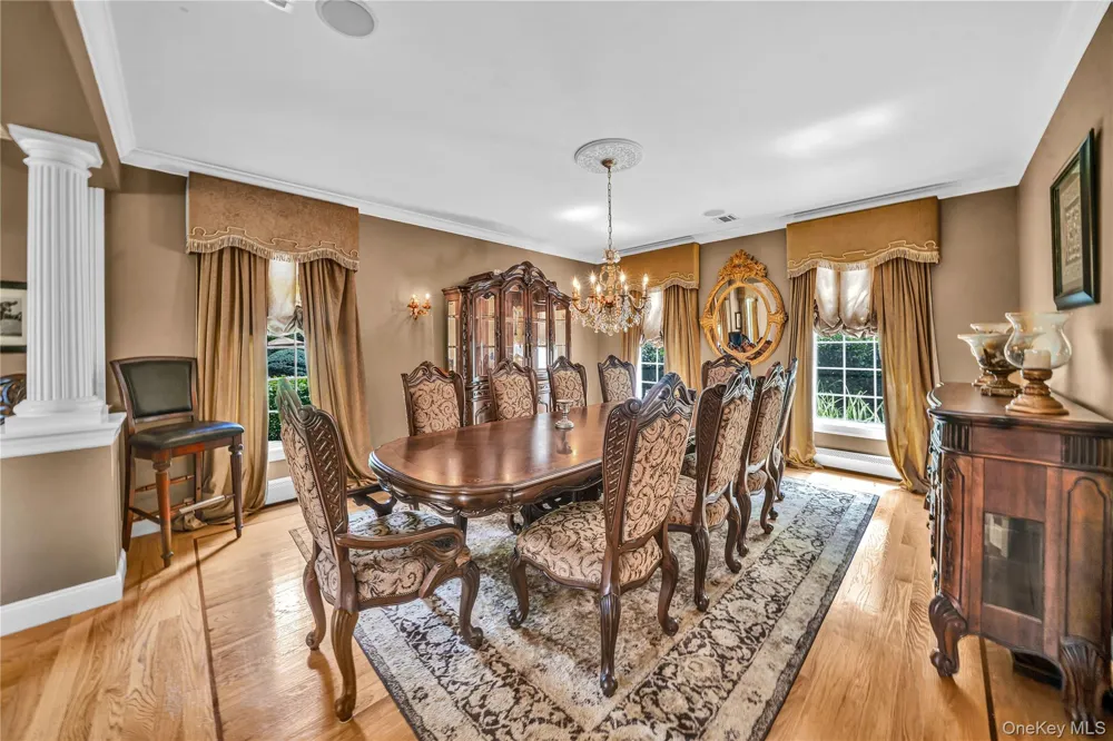 12 Stone Meadow Lane Suffern, NY 10901