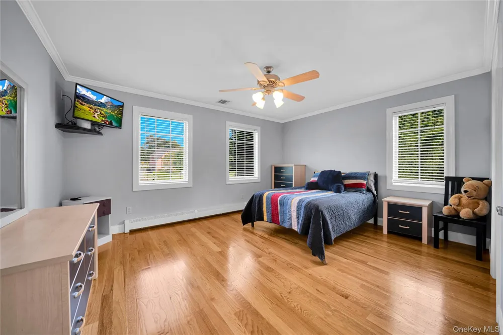 12 Stone Meadow Lane Suffern, NY 10901