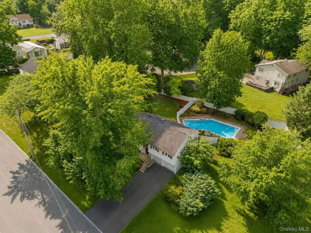 132 Hilltop Road Monroe, NY 10950