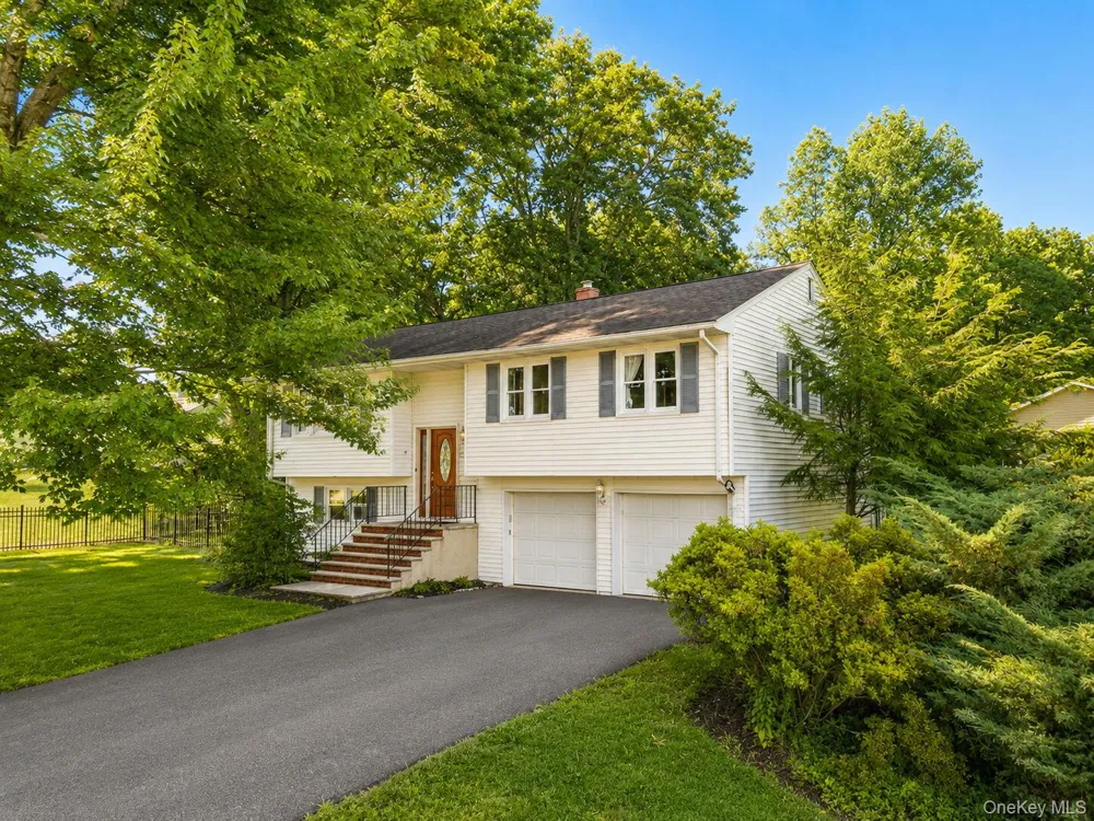 132 Hilltop Road Monroe, NY 10950