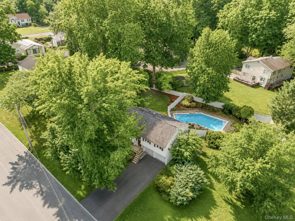 132 Hilltop Road Monroe, NY 10950