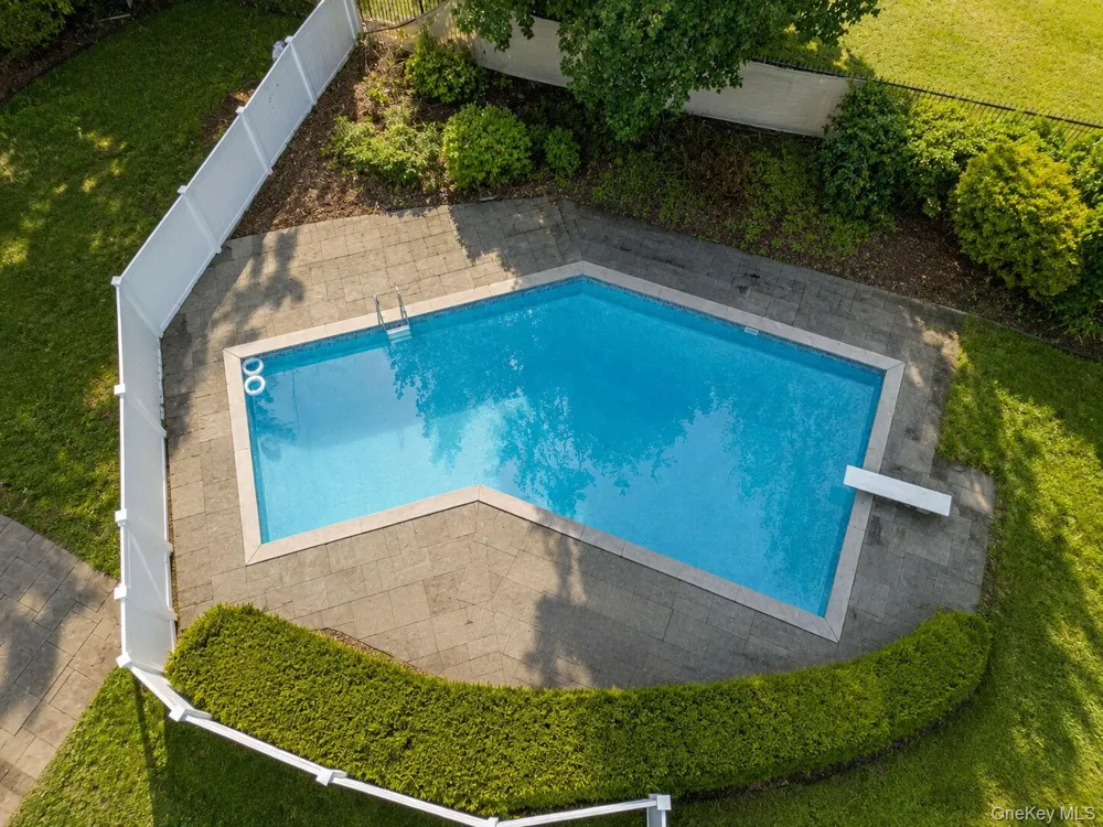 132 Hilltop Road Monroe, NY 10950