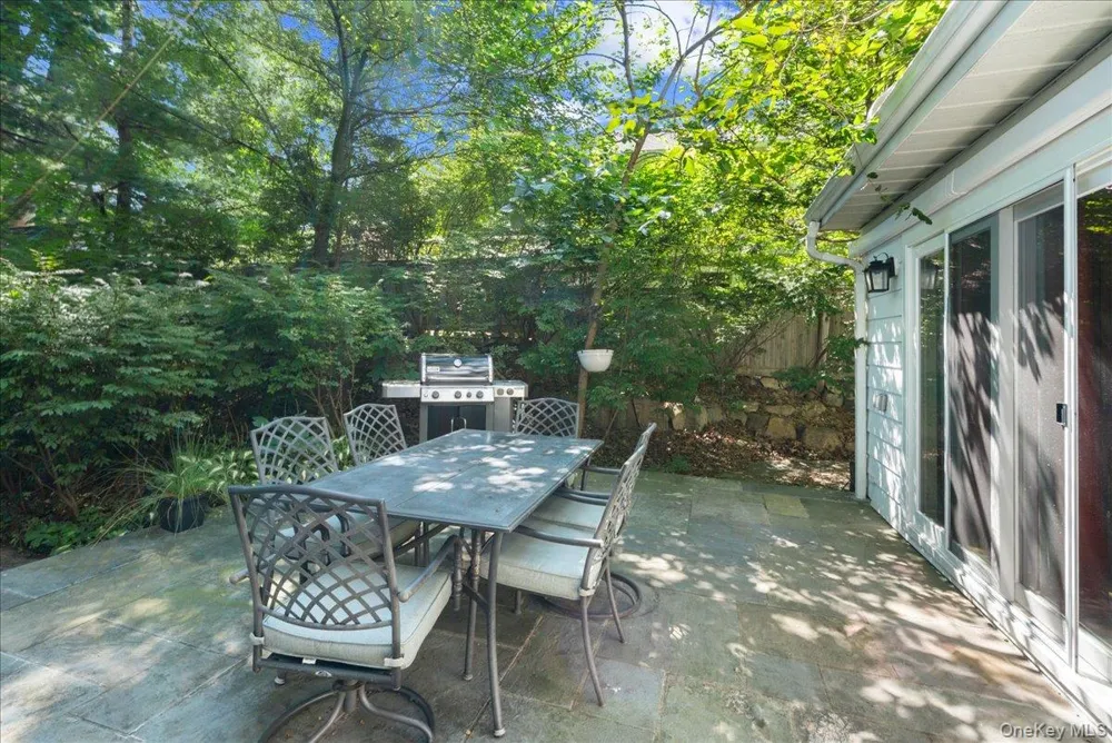 254 Farrington Avenue Sleepy Hollow, NY 10591