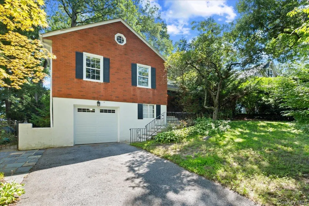 254 Farrington Avenue Sleepy Hollow, NY 10591