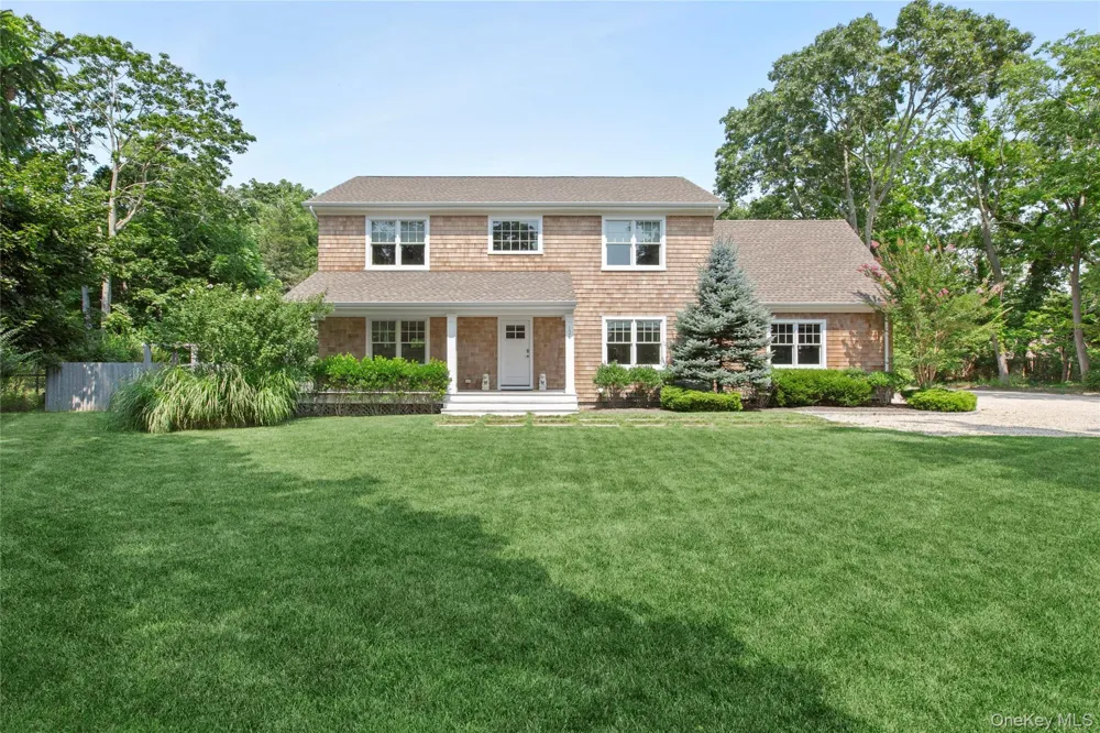 134 Montauk Highway Westhampton, NY 11977