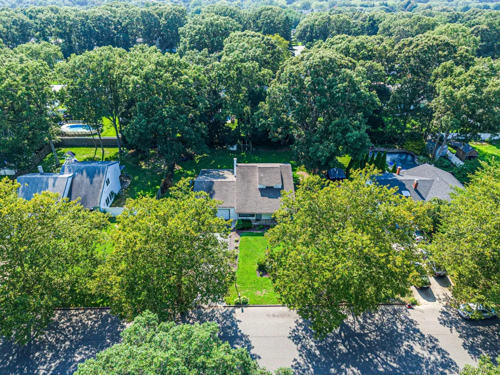 151 Sequoia Drive Coram, NY 11727