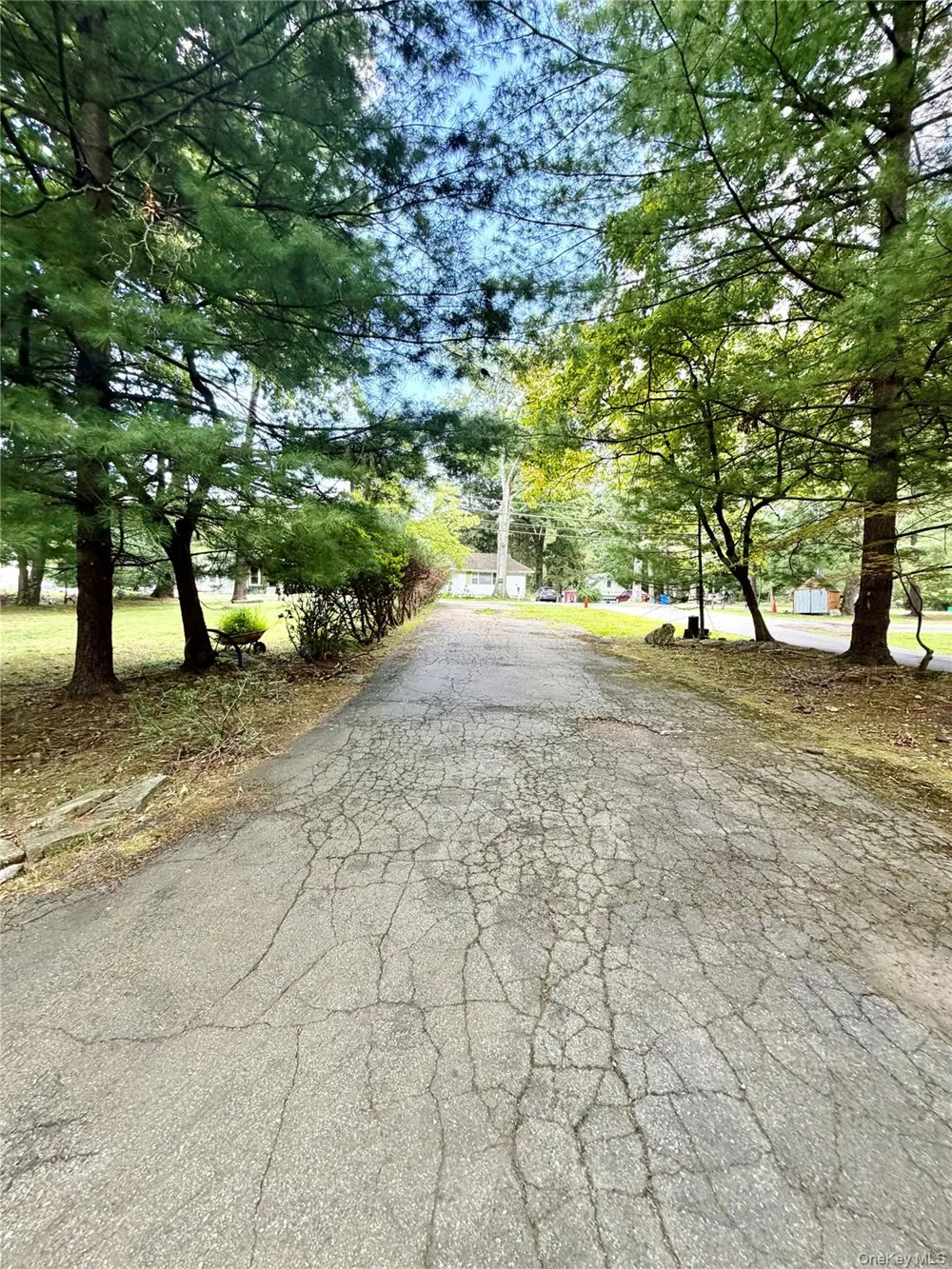627 Route 306 Suffern, NY 10901