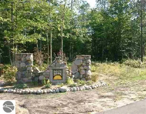 W Log Lake Road