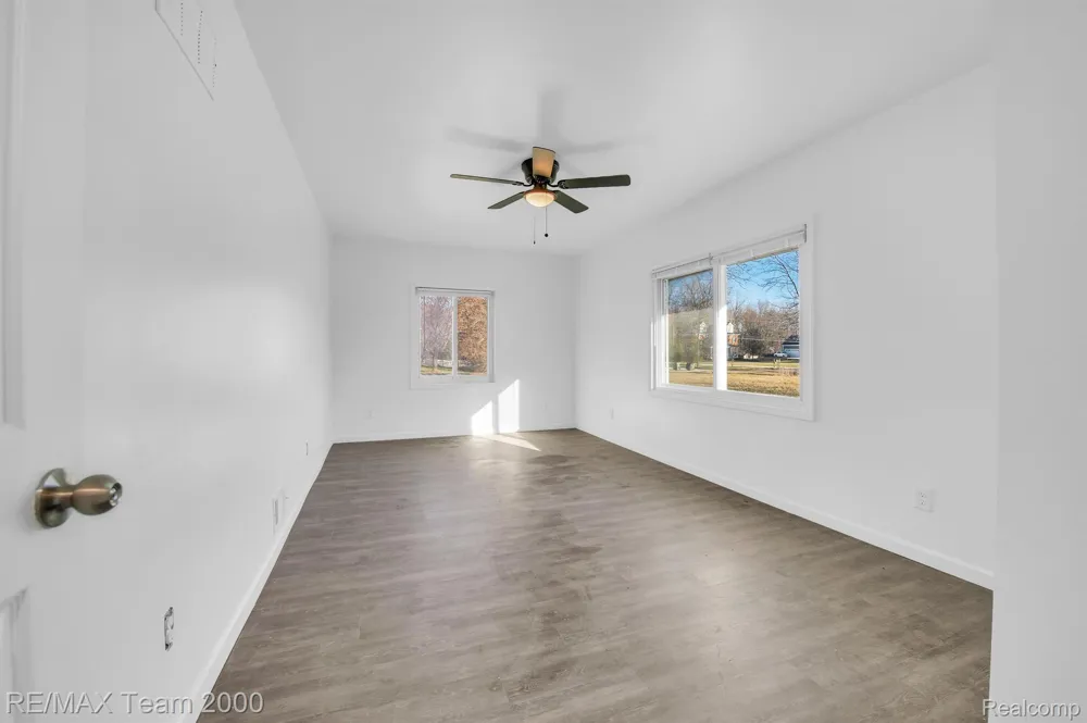48905 9 MILE ROAD Novi City, MI 48167
