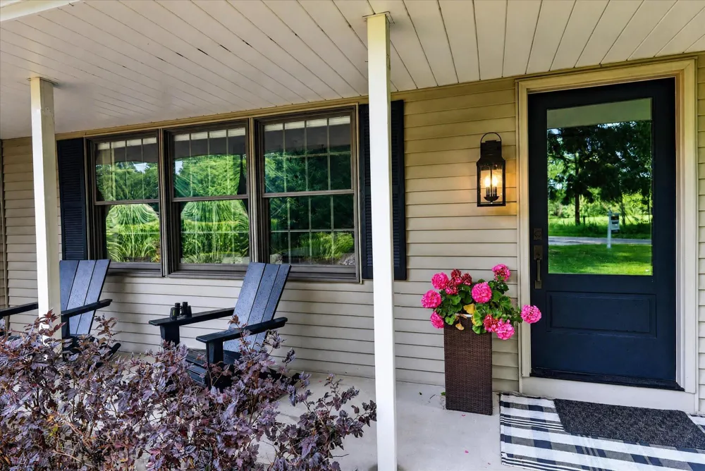 70070 2nd Avenue South Haven Charter Township, MI 49090