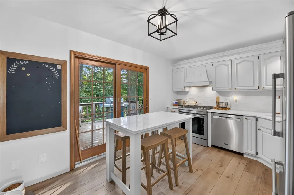 70070 2nd Avenue South Haven Charter Township, MI 49090