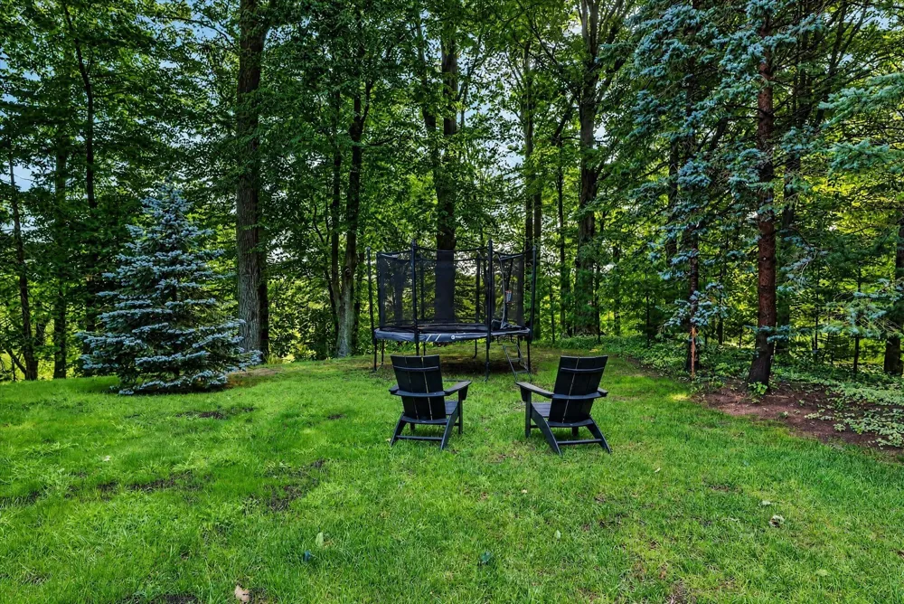 70070 2nd Avenue South Haven Charter Township, MI 49090