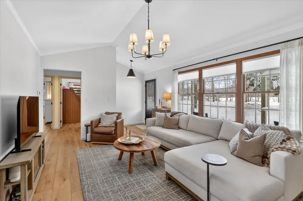 70070 2nd Avenue South Haven Charter Township, MI 49090